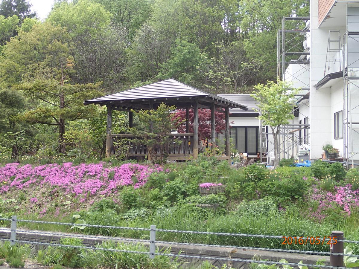 Coro Coro Guest House Biei Exterior photo